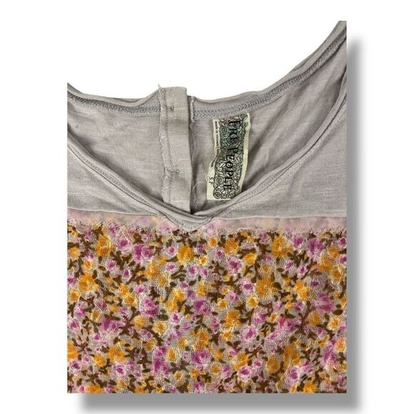 Free People Sheer Lace Floral Oversize Top Size Small - Picture 3 of 6